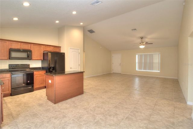 13 HEMLOCK TRACE COURT, Ocala, FL 34472