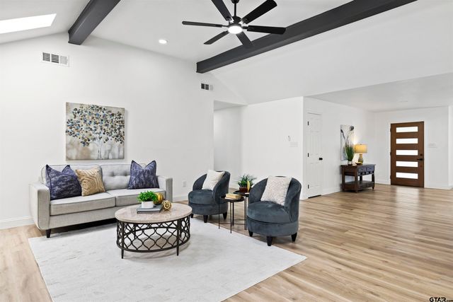 1809 Chipco Dr, Tyler, TX 75703