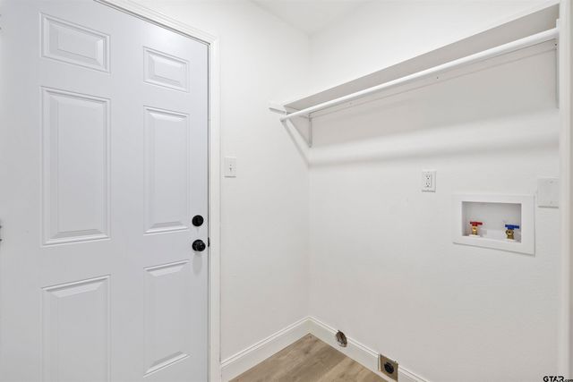 1809 Chipco Dr, Tyler, TX 75703