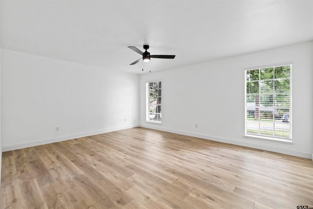 1809 Chipco Dr, Tyler, TX 75703