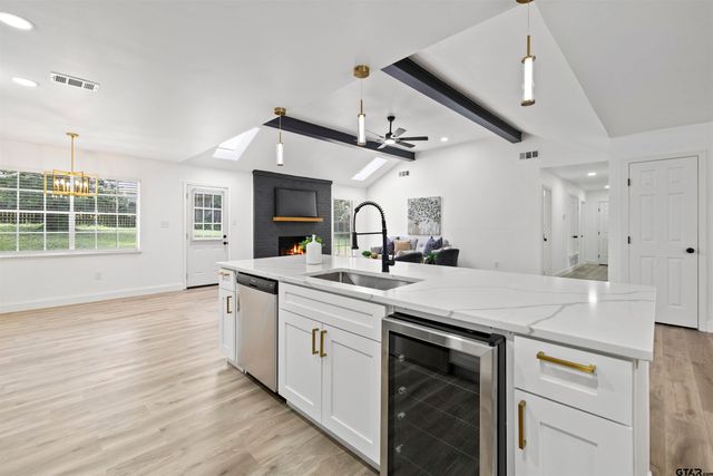 1809 Chipco Dr, Tyler, TX 75703