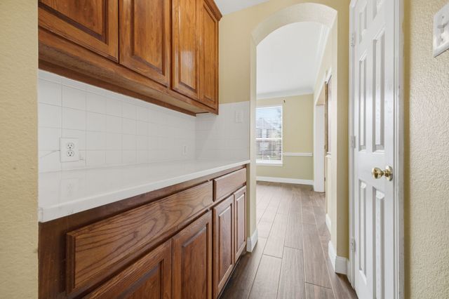 1605 Hawkins Court, Carrollton, TX 75010