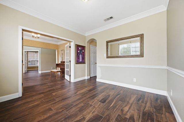 1605 Hawkins Court, Carrollton, TX 75010