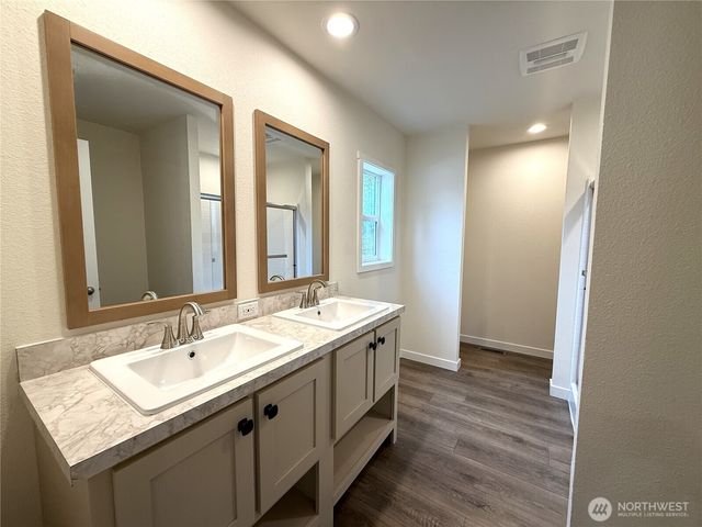 854 Mount Olympus Avenue SE, Ocean Shores, WA 98569