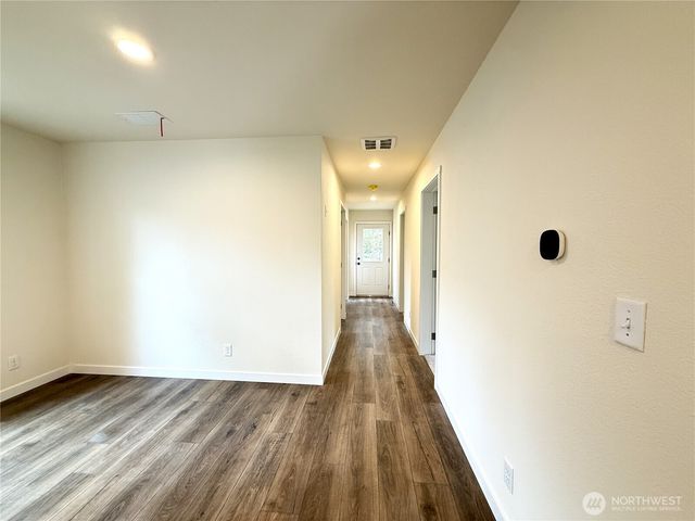 854 Mount Olympus Avenue SE, Ocean Shores, WA 98569