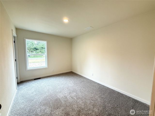 854 Mount Olympus Avenue SE, Ocean Shores, WA 98569