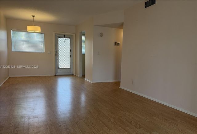 2131 NE 1st Court 103, Boynton Beach, FL 33435