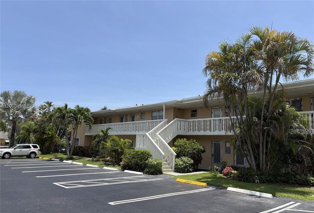 2131 NE 1st Court 103, Boynton Beach, FL 33435
