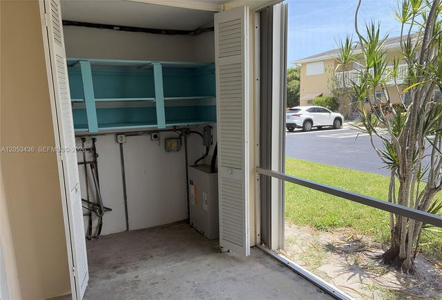 2131 NE 1st Court 103, Boynton Beach, FL 33435