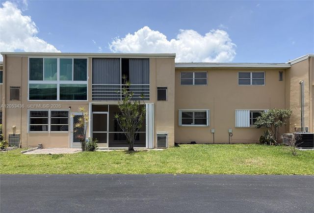 2131 NE 1st Court 103, Boynton Beach, FL 33435