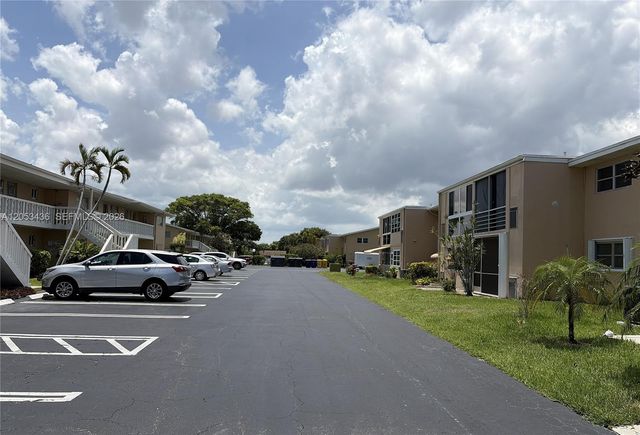 2131 NE 1st Court 103, Boynton Beach, FL 33435