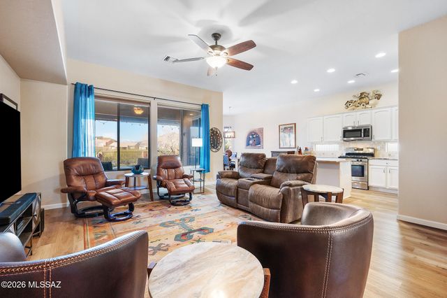 8523 N Shadow Wash Way, Tucson, AZ 85743