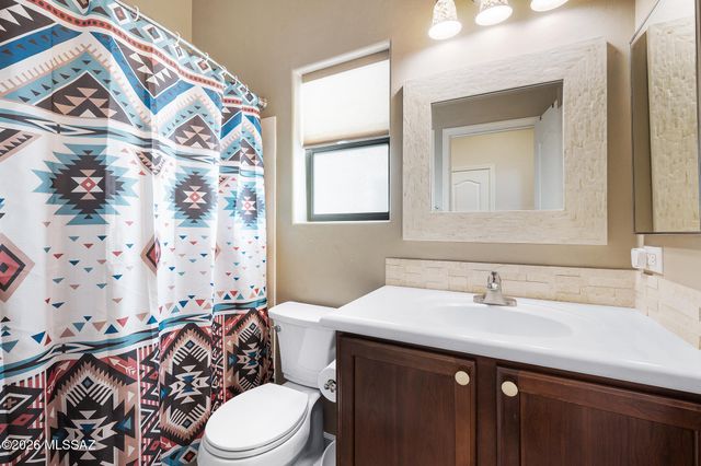 8523 N Shadow Wash Way, Tucson, AZ 85743