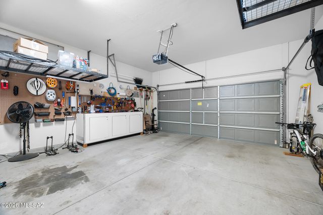 8523 N Shadow Wash Way, Tucson, AZ 85743