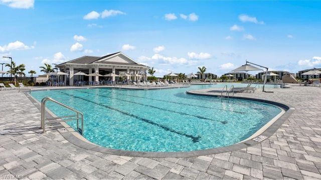 5651 Double Eagle CIR 4335, Ave Maria, FL 34142