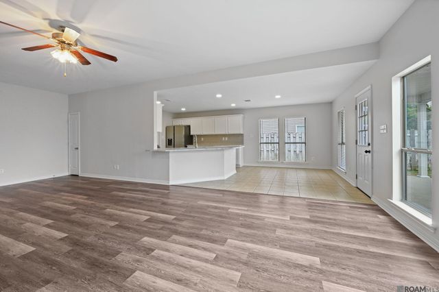41332 Cherry Hill Avenue, Prairieville, LA 70769
