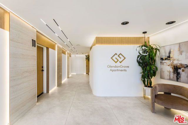 3750 Glendon Avenue 32, Los Angeles, CA 90034