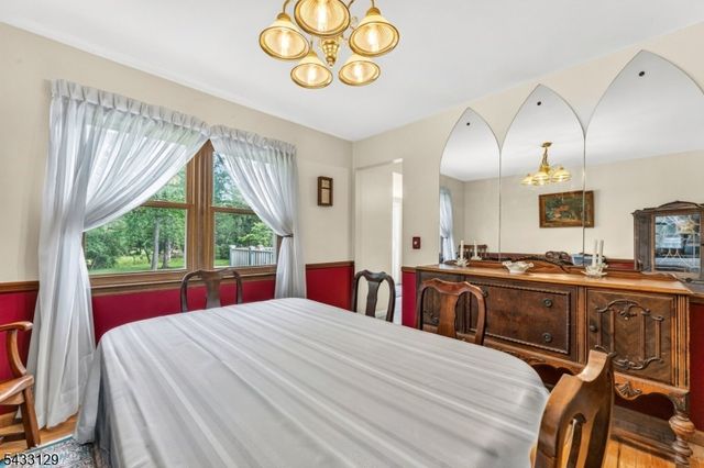 27 Tall Cedar Ct, Montgomery Twp., NJ 08502
