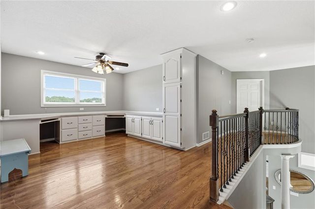 2808 SW Arthur Drive, Lee's Summit, MO 64082