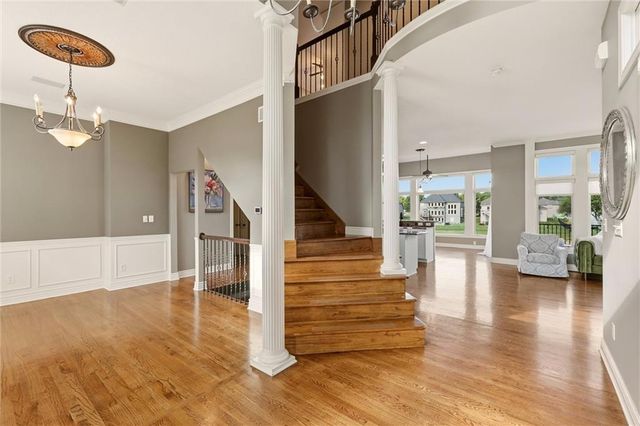 2808 SW Arthur Drive, Lee's Summit, MO 64082