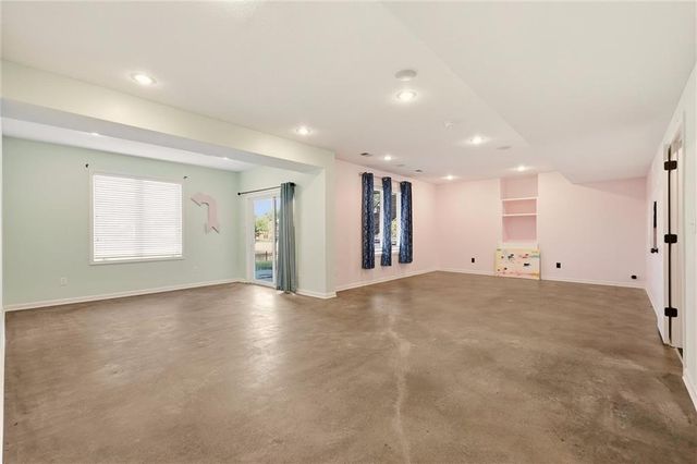 2808 SW Arthur Drive, Lee's Summit, MO 64082