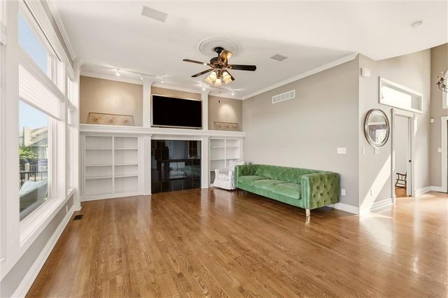 2808 SW Arthur Drive, Lee's Summit, MO 64082