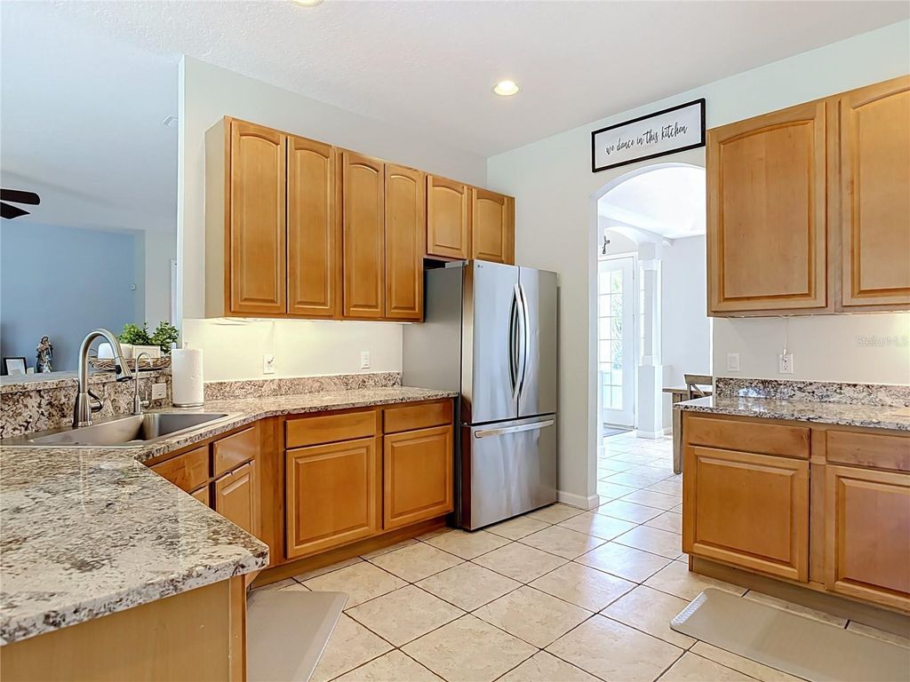 Image 17 of property listing at 2415 LAKE STREET, Deltona, FL 32738
