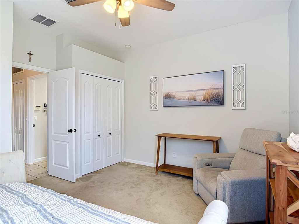 Image 31 of property listing at 2415 LAKE STREET, Deltona, FL 32738