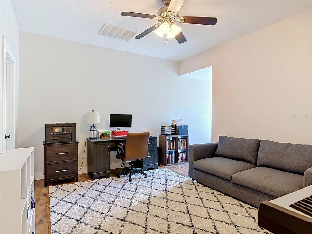 Image 37 of property listing at 2415 LAKE STREET, Deltona, FL 32738