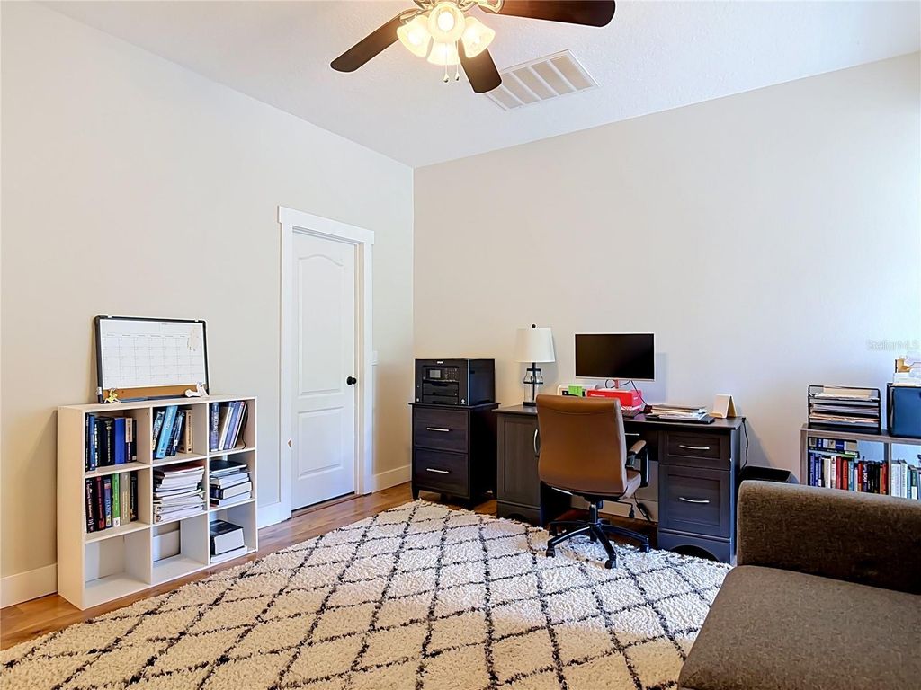 Image 38 of property listing at 2415 LAKE STREET, Deltona, FL 32738