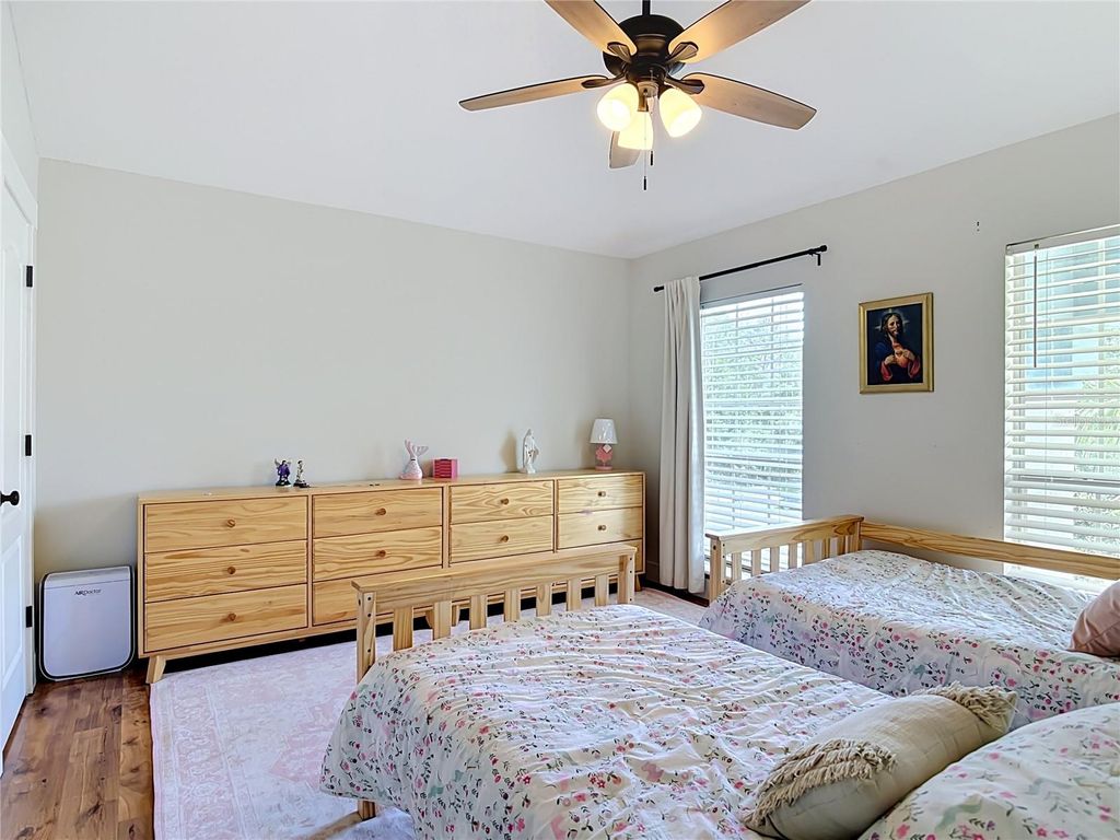 Image 42 of property listing at 2415 LAKE STREET, Deltona, FL 32738