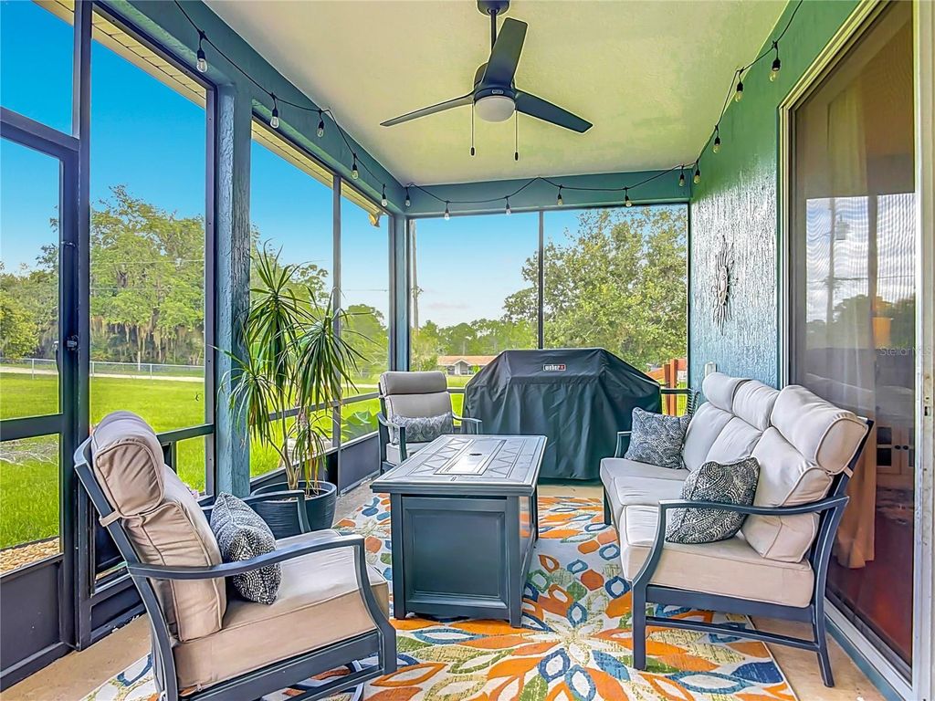 Image 58 of property listing at 2415 LAKE STREET, Deltona, FL 32738