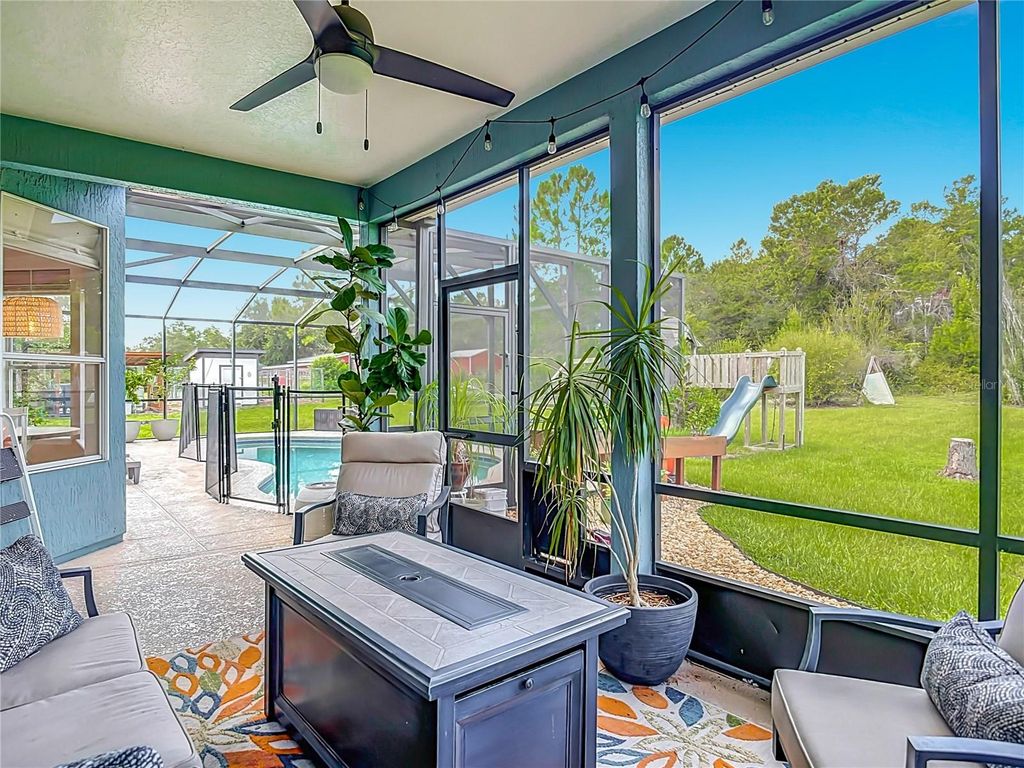 Image 59 of property listing at 2415 LAKE STREET, Deltona, FL 32738