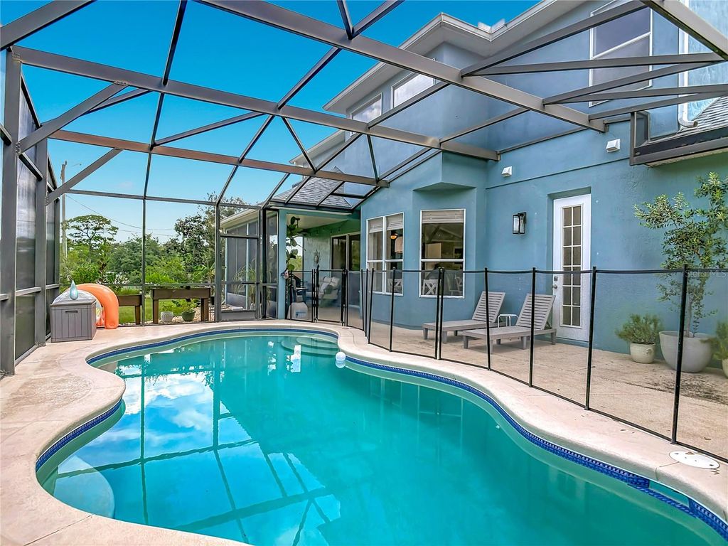 Image 62 of property listing at 2415 LAKE STREET, Deltona, FL 32738