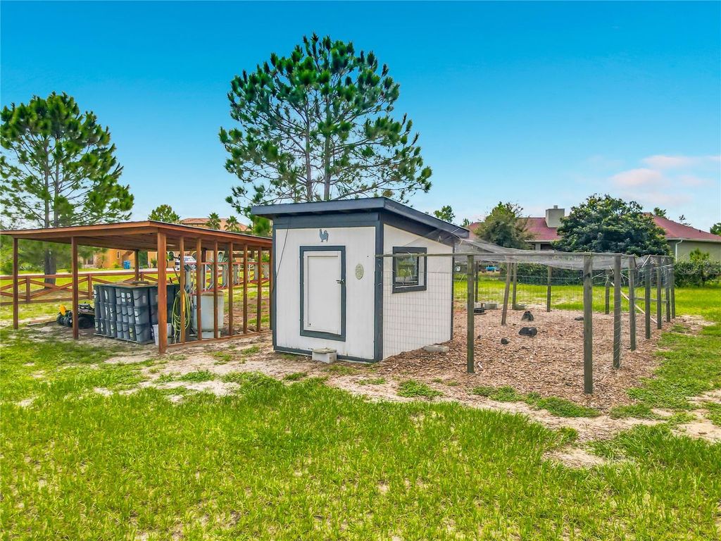 Image 69 of property listing at 2415 LAKE STREET, Deltona, FL 32738