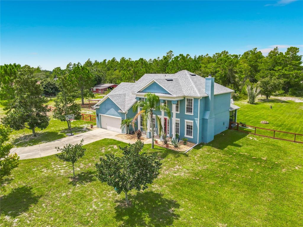 Image 83 of property listing at 2415 LAKE STREET, Deltona, FL 32738