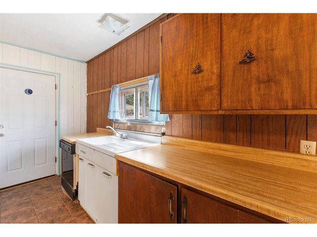 272 Spring Valley Trl, Florissant, CO 80816