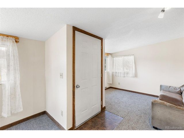 272 Spring Valley Trl, Florissant, CO 80816