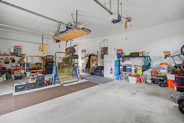 12 Gordon Lane, Yarmouth Port, MA 02675
