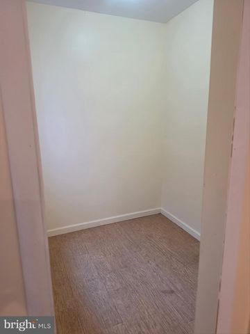 1929 STATE ST, Harrisburg, PA 17103