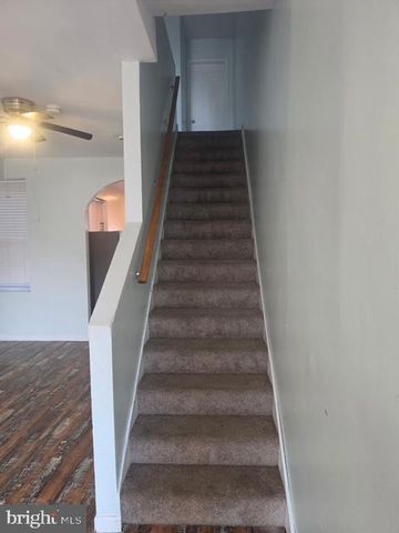 1929 STATE ST, Harrisburg, PA 17103