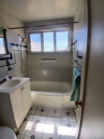 10090 E Lowry Place, Aurora, CO 80010