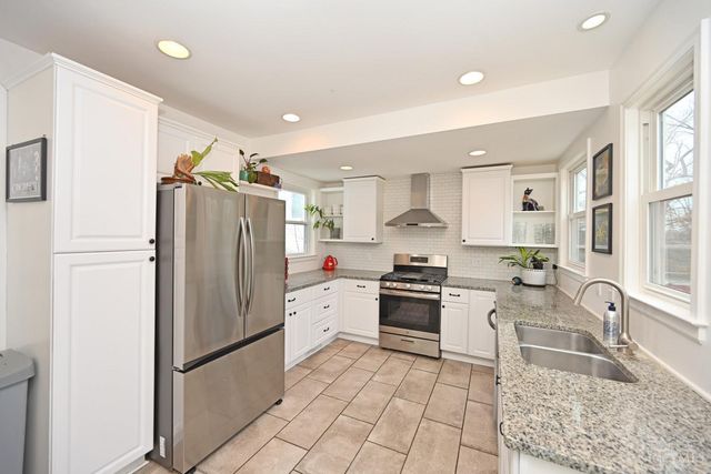 6876 Esther Lane, Madeira, OH 45243
