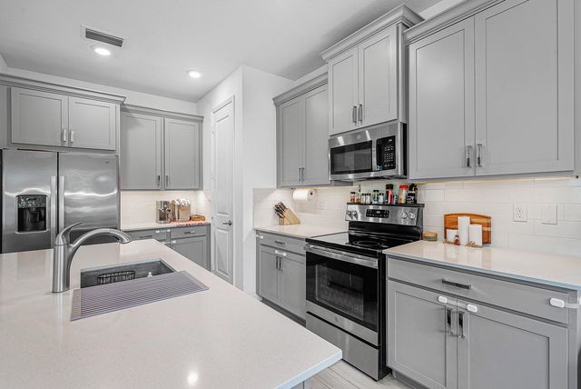 1600 Verawood Lane, Delray Beach, FL 33445