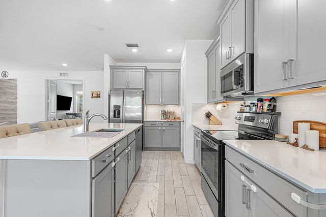 1600 Verawood Lane, Delray Beach, FL 33445