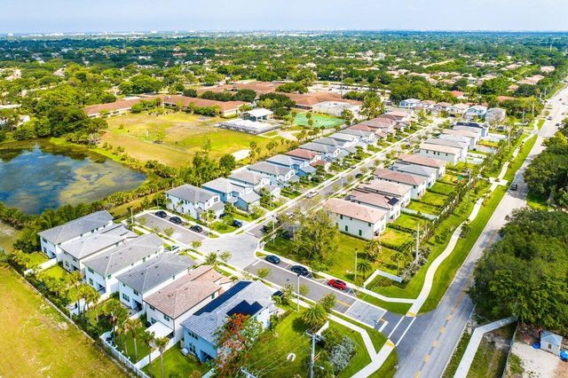 1600 Verawood Lane, Delray Beach, FL 33445