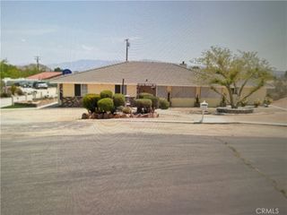 15435 Pirinda Road, Apple Valley, CA 92307