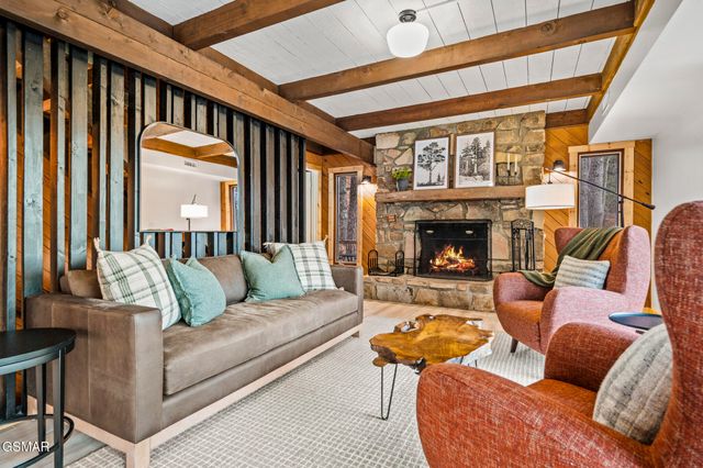 2758 Overholt Trail, Sevierville, TN 37862