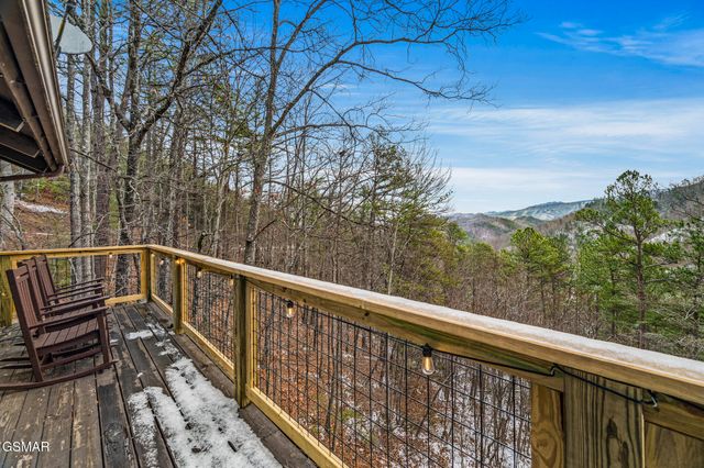 2758 Overholt Trail, Sevierville, TN 37862