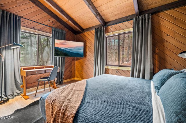 2758 Overholt Trail, Sevierville, TN 37862